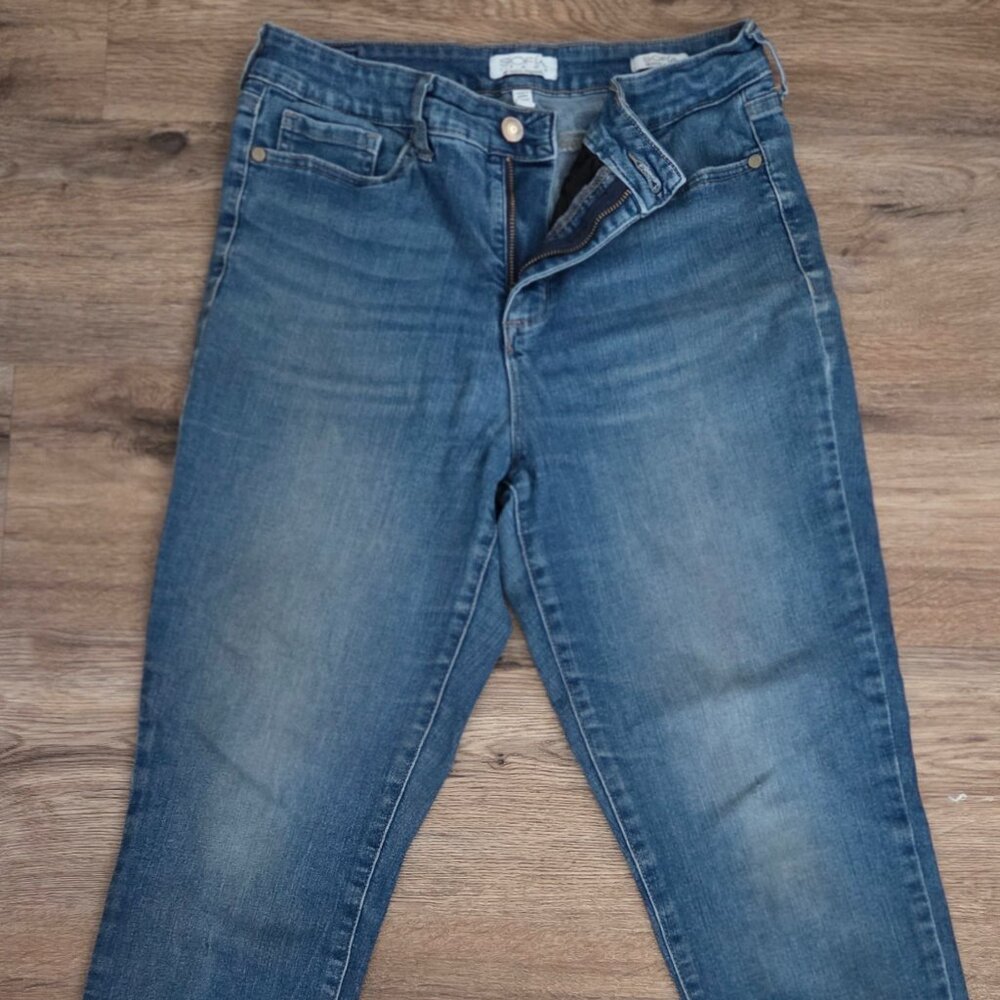 Sofia Vergara Medium Wash Skinny Jeans Raw Hem Distressed Ankle Denim